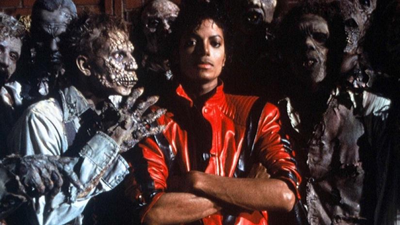 Michael Jackson repleto de zumbis no vídeo clip de Thriller